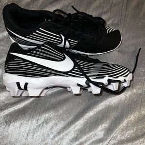 Brand new Nike Cleats